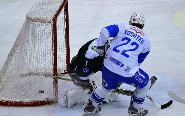 Hokej. Unia Oświęcim przełamała kompleks własnej hali. Pokonała Naprzód Janów [ZDJĘCIA]