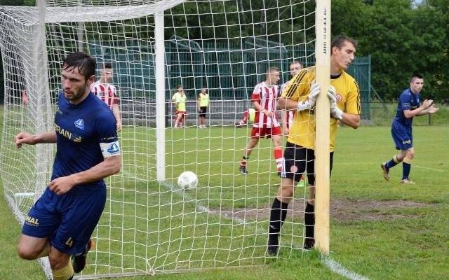 3. liga. W Oświęcimiu polewają się szampanem. Soła po remisie ze Stalą Rzeszów pewna utrzymania [ZDJĘCIA]