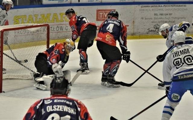Hokej. Unia Oświęcim pokonała Energę Toruń, ale nad energią trzeba jeszcze popracować