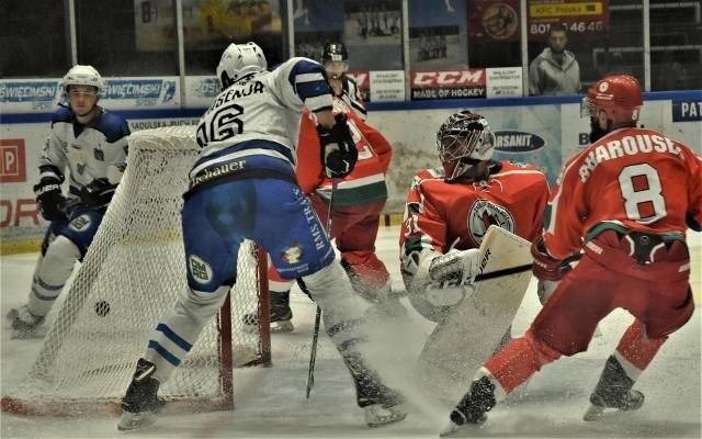 Hokej. Oświęcimianie postawili na „Tolka” tylko nie Banana, ale Protasenję. Re-Plast Unia pokonała Zagłębie Sosnowiec