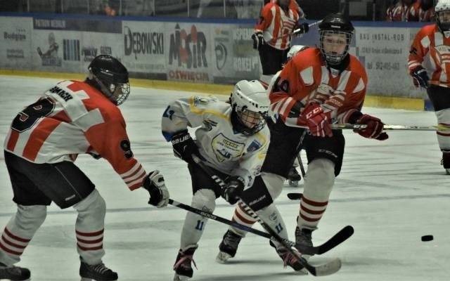 Hokej. Unia Oświęcim pokonała Cracovię i jest jedną nogą w półfinale