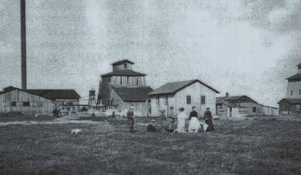 Pierwsze karty ponad 120 lat historii kopalni w Brzeszczach