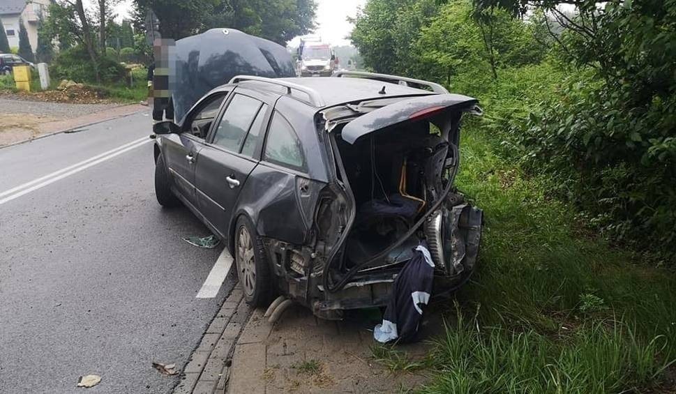 Trzy osoby ranne w wypadku pod Olkuszem [ZDJĘCIA]