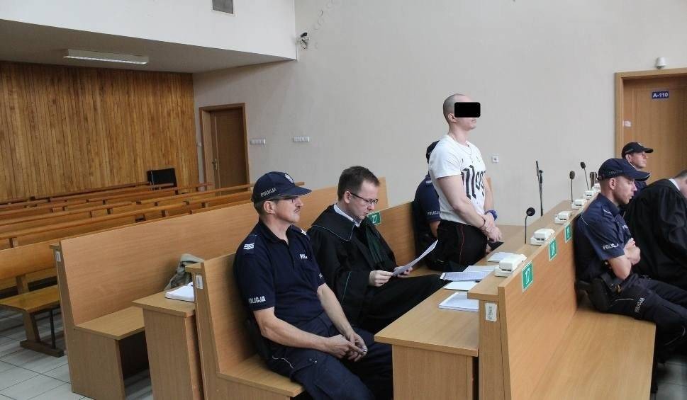 Prokuratura w Chrzanowie oskarża za rozbój i wymuszenie. Trzech sprawców już z wyrokami