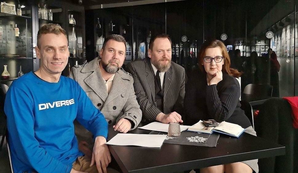 Pasjonująca książka o motoryzacji i gorących uczuciach