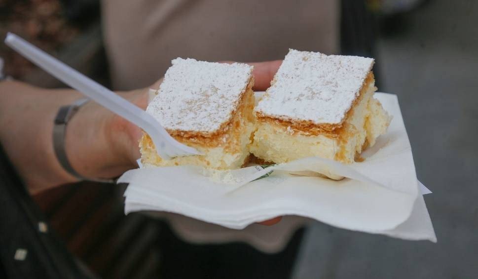 Konkurs jedzenia kremówek odwołany! Powód: koronawirus