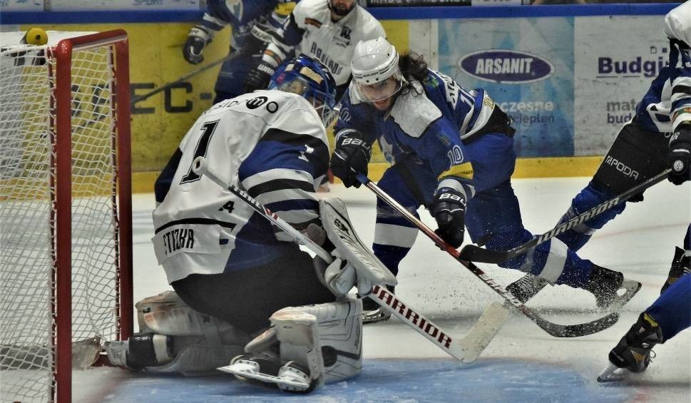 Hokej. Trzeba dobrze wystartować i od razu zadomowić się w czołówce