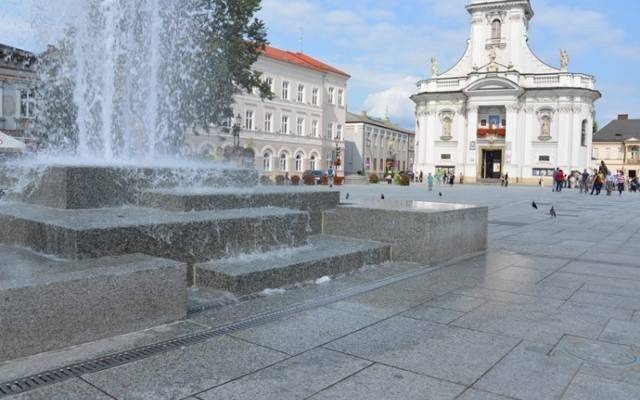 Wadowice słono zapłacą za fontannę na rynku, ponad 1 mln zł!