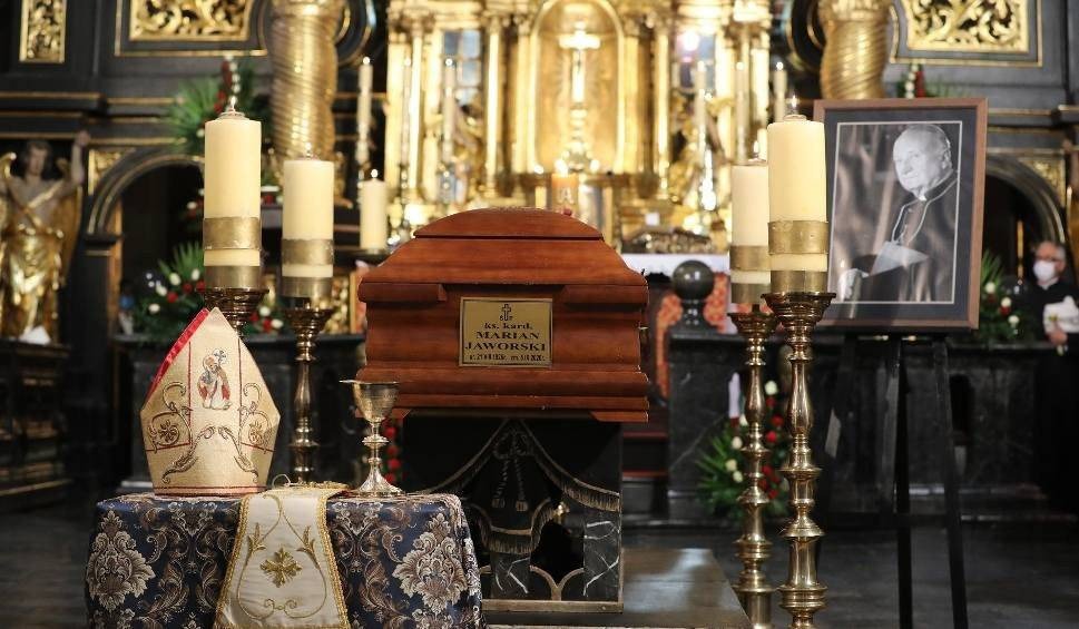 W Kalwarii Zebrzydowskiej odbył się pogrzeb kard. Mariana Jaworskiego