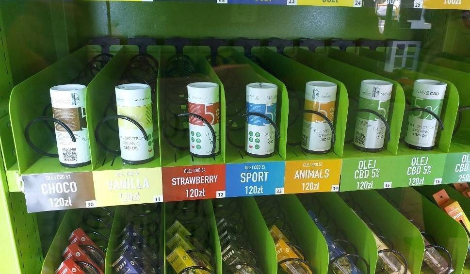 Legalna marihuana w Chrzanowie? Konopie można kupić w automacie w Kauflandzie