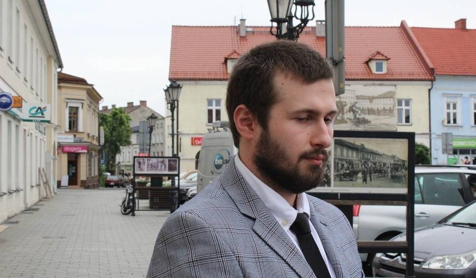 Po zderzeniu z premier Szydło. "150 tys. zł na seicento zostało sprzeniewierzone"