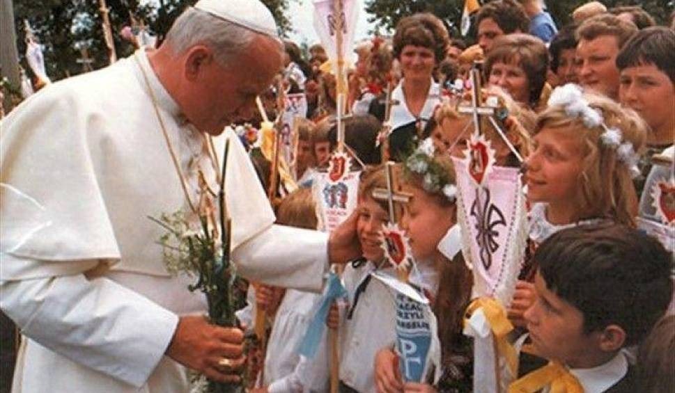Jan Paweł II 42 lata temu został papieżem. Jak go zapamiętaliśmy?
