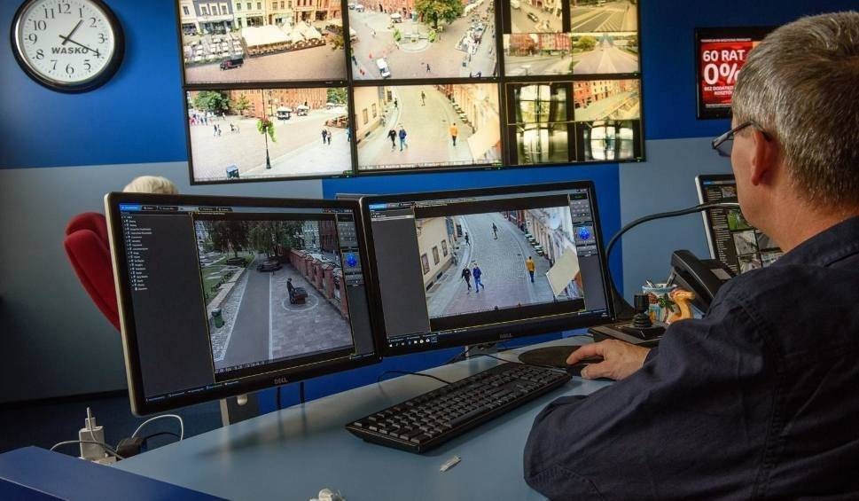 Wadowice wydadzą 1,5 mln zł na monitoring. 120 kamer w małym miasteczku