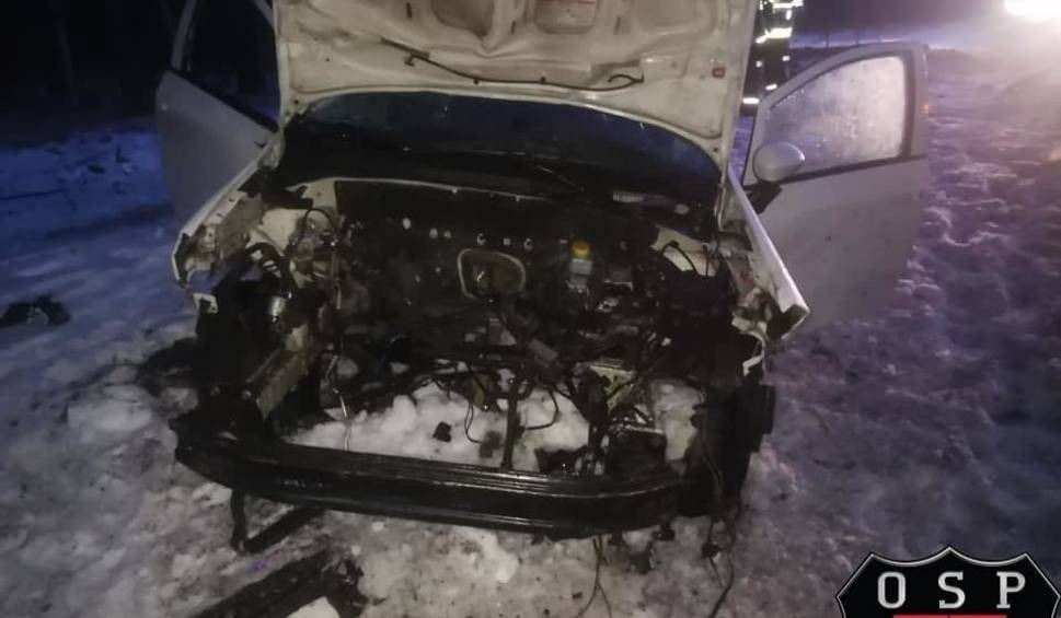 Wypadek na autostradzie A4. Z auta wypadł silnik