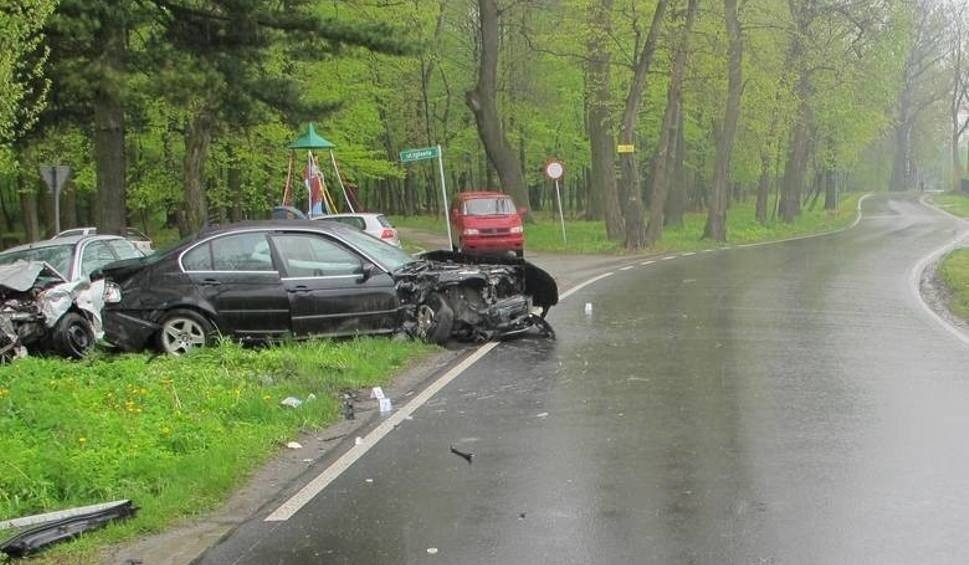 Mieszkańcy ul. Wadowickiej w Porębie Wielkiej drżą o swoje życie i zdrowie