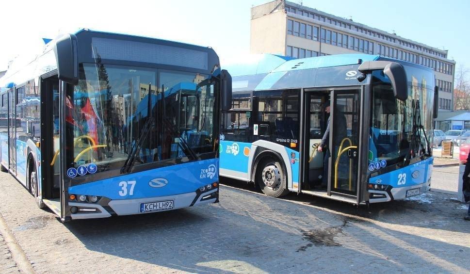 Kontrowersje wokół przetargu w Chrzanowie. Stare autobusy będą wozić pasażerów