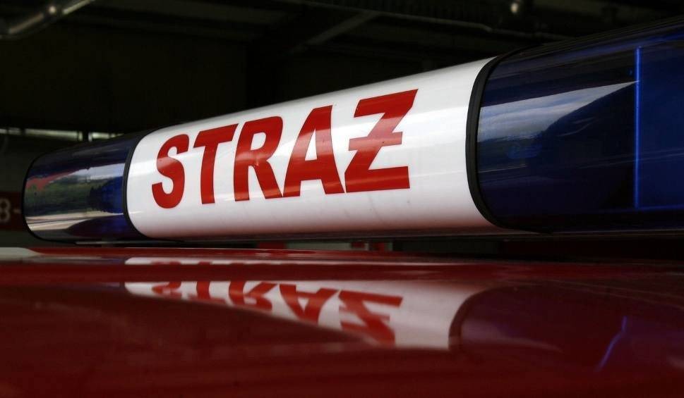 Witanowice k. Wadowic. Groźny pożar. Od busa zapaliła się stodoła