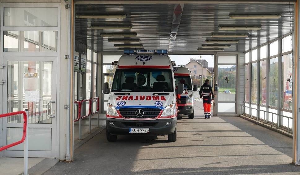 Lekarze nie będą już jeździć w karetkach. Zniknie ostatni specjalistyczny ambulans