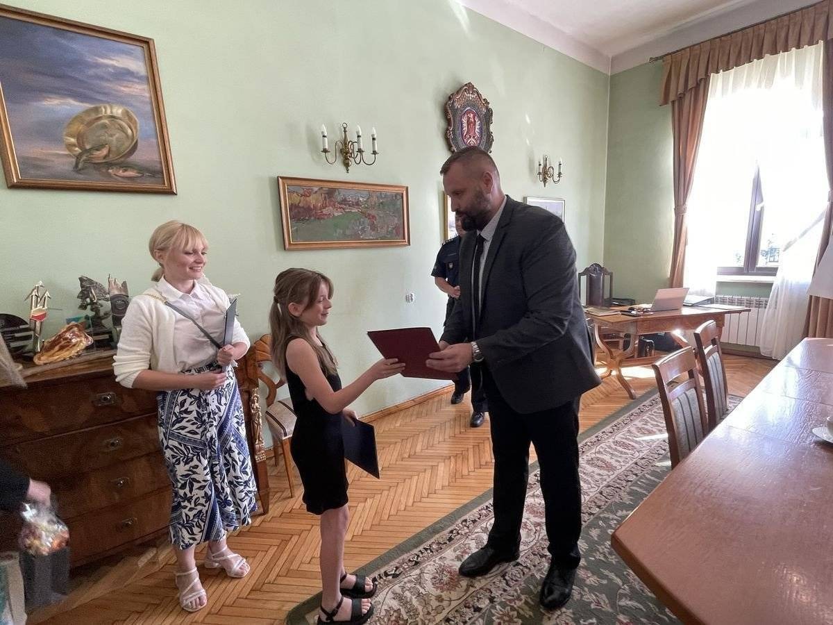 Burmistrz Zatora i Komendant Powiatowy Policji w Oświęcimiu, podziękowali za wzorową postawę obywatelską