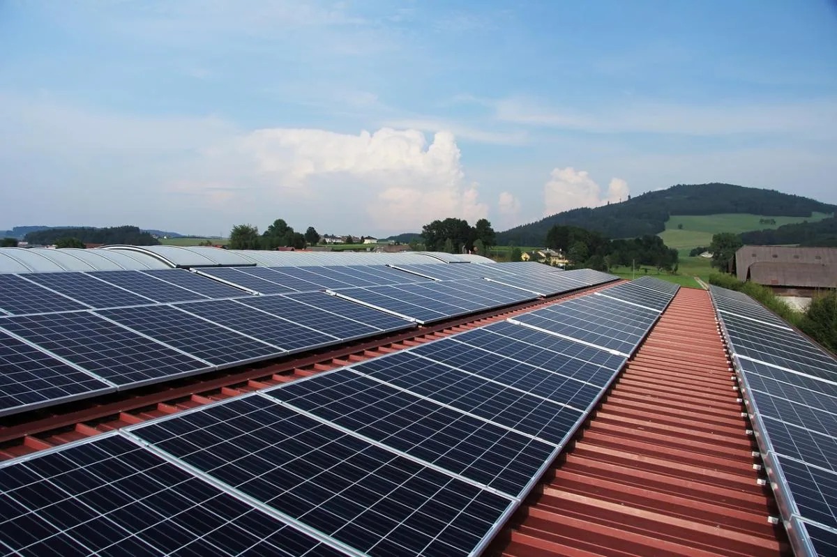 Dodatkowy nabór dla osób, które chciałyby wziąć udział w projekcie dotyczącym dofinansowania do instalacji fotowoltaicznych oraz magazynów energii