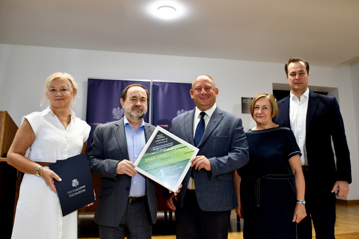 Dofinansowanie na remont ulicy Karolina w Osieku