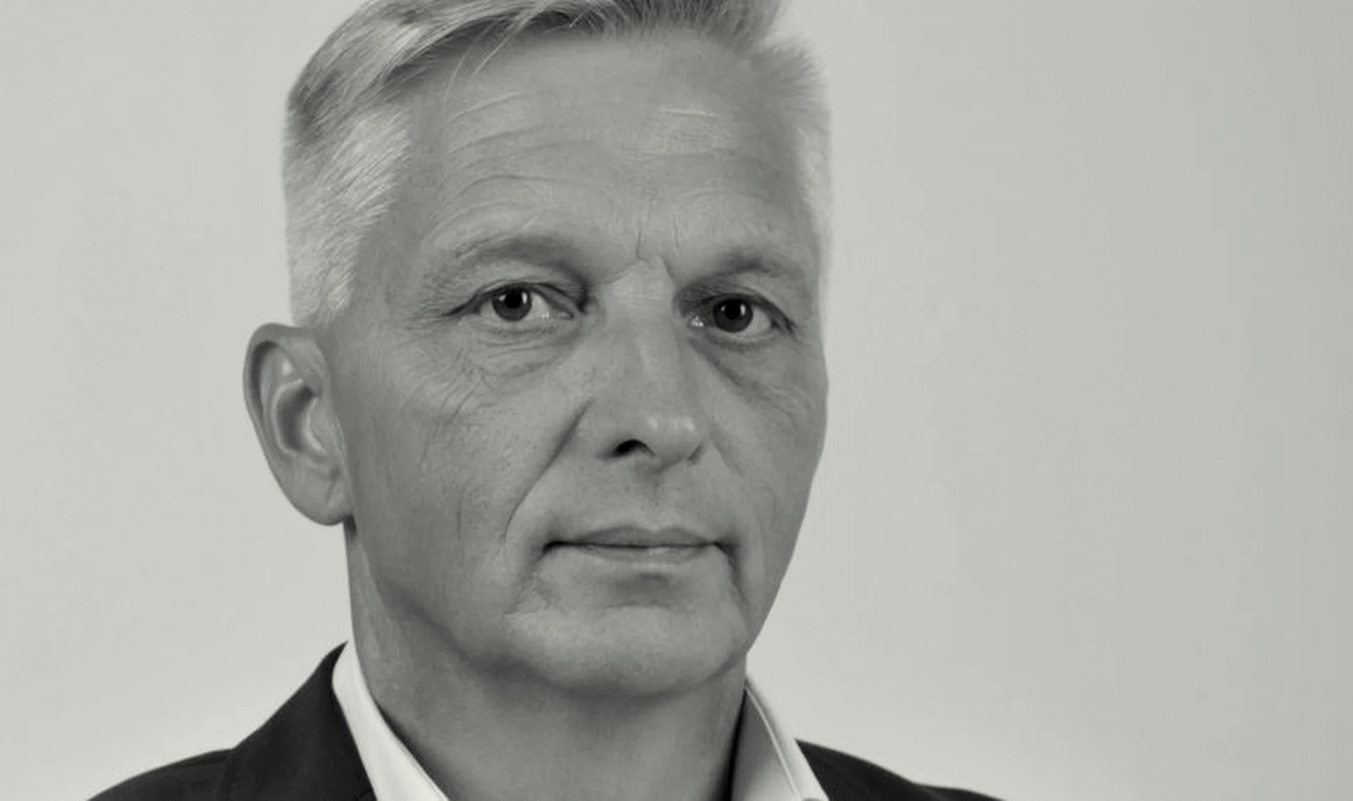 „Był” wciąż ciężko przechodzi przez gardło…