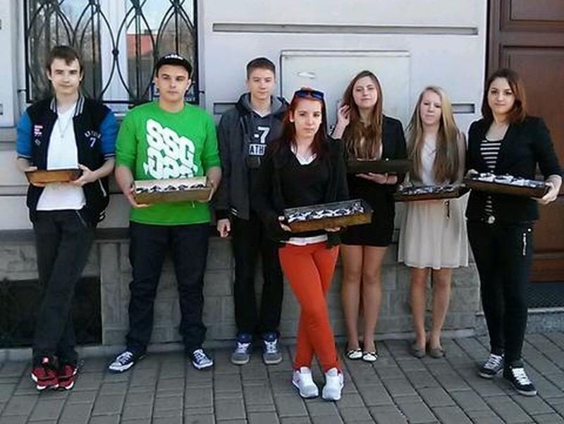 Uczniowie Ekonomika z wizytą w DPS