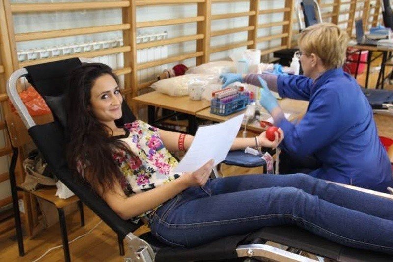 "Kropla dla Życia" - projekt społeczny w ramach Olimpiady "Zwolnieni z teorii"