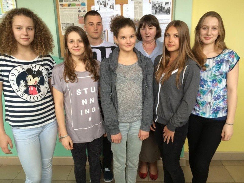 Piknik chemiczny w powiatowej „Dwójce”