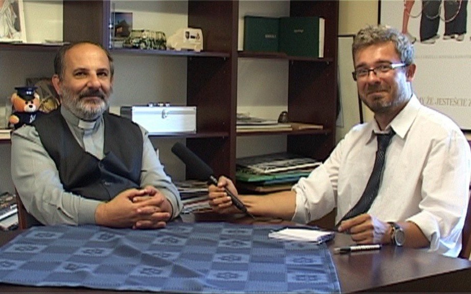 Ks. Isakowicz-Zaleski: Pomoc uszlachetnia (WIDEO)