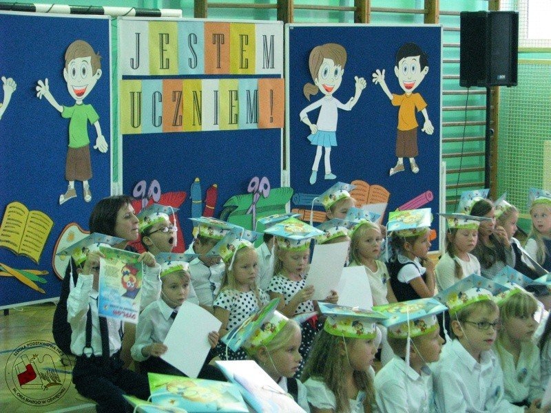 Uroczyste ślubowanie pierwszoklasistów