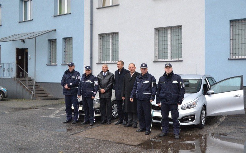 Nowe radiowozy dla Policji