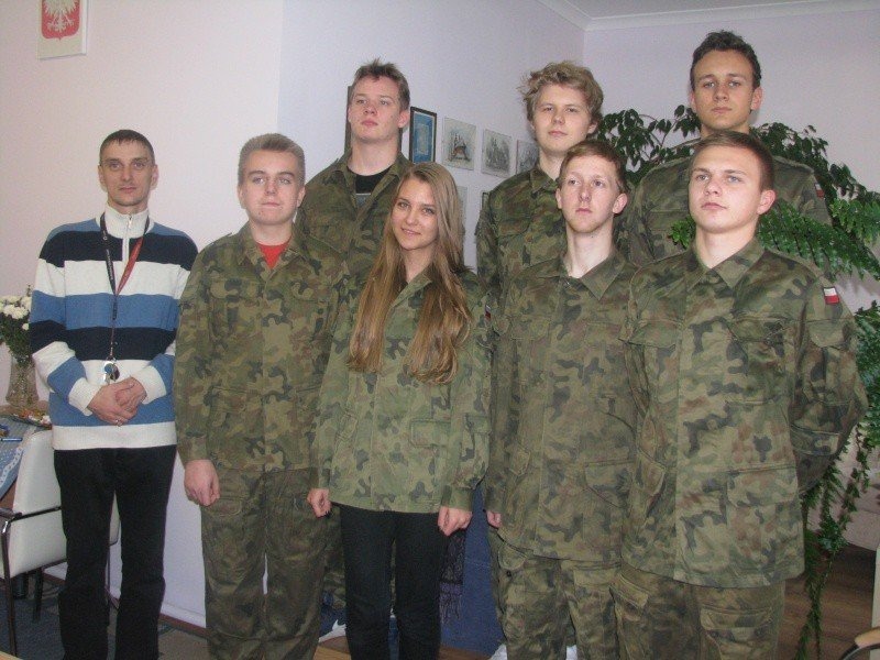 Mundury dla logistyków powiatowej „Szóstki”