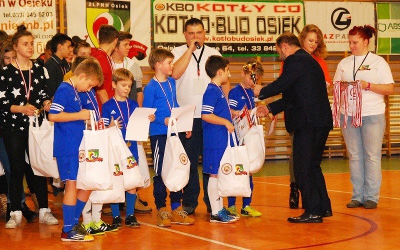 Turniej Stowarzyszenia Inicjatyw Społecznych w Osieku