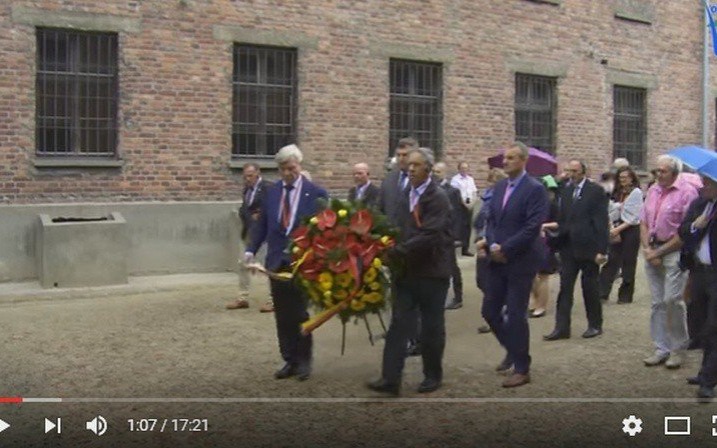 Delegacja z bawarskiego Powiatu Dachau w Powiecie Oświęcimskim