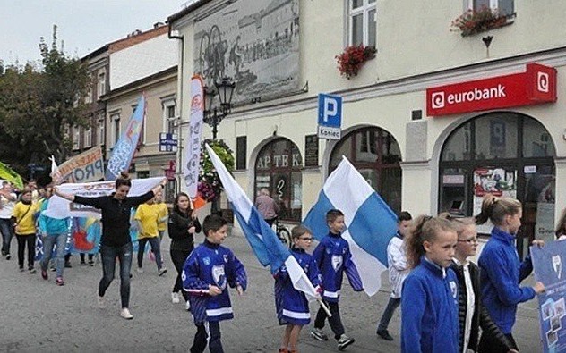 Program współpracy z organizacjami pozarządowymi - konsultacje (WIDEO)