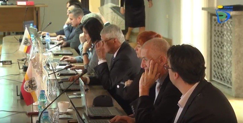 XXIV Sesja Rady Powiatu w Oświęcimiu (WIDEO)