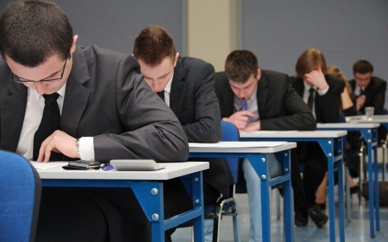 Uczniowie z Oświęcimia w II etapie Ogólnopolskiej Olimpiady Logistycznej