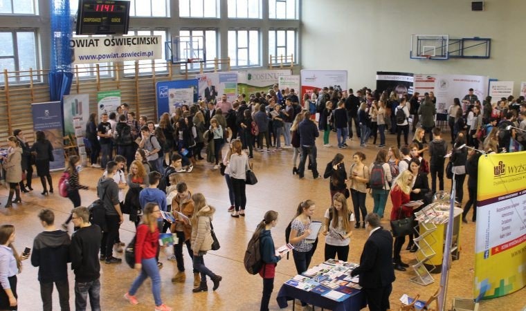 XII Powiatowe Targi Akademickie – „Absolwent 2017”