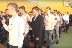 Ślubowanie klas pierwszych w „Koperniku”