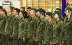 Ślubowanie kadetów w PZ nr 6 w Brzeszczach