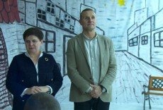 Wicepremier Beata Szydło na wigilii w SOSW w Oświęcimiu