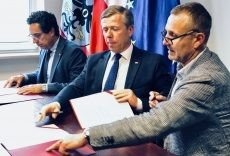 OSPR. Podpisanie umów. Ponad 13 mln zł dla samorządów