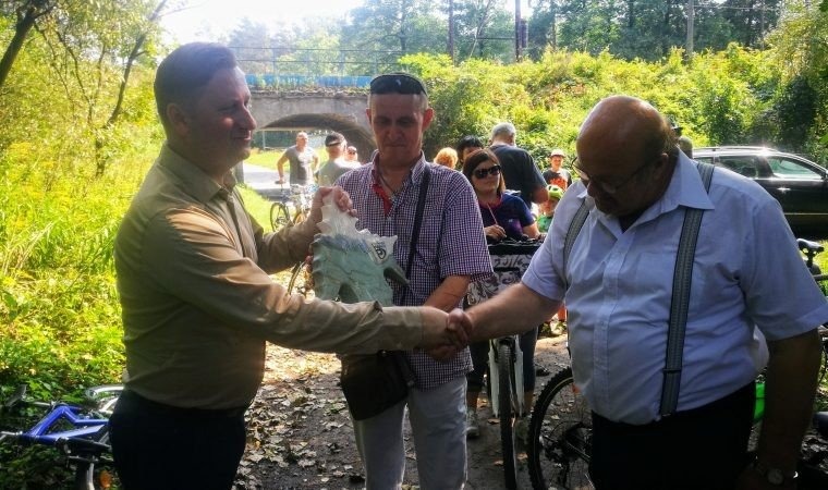 Rajd Niepodległości i Duch Powiatu dla Stowarzyszenia Opozycji Niepodległościowej i Represjonowanych