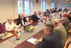 Nadzwyczajna sesja Rady Powiatu kadencji 2014-2018 FILM