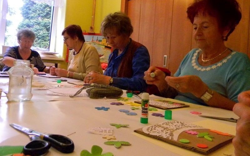 SENIORZE - WSIĄDŹ DO POCIĄGU NIE BYLE JAKIEGO