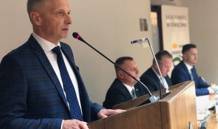 Radni wybrali nowy Zarząd Powiatu oraz Prezydium Rady – GALERIA ZDJĘĆ