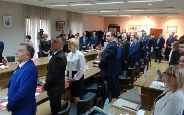 IX sesja Rady Powiatu w Oświęcimiu VI kadencji