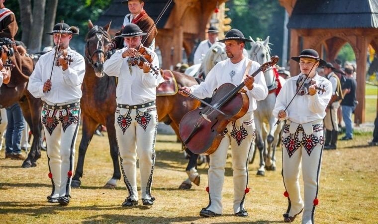 Doceńmy krzewicieli regionalnej kultury