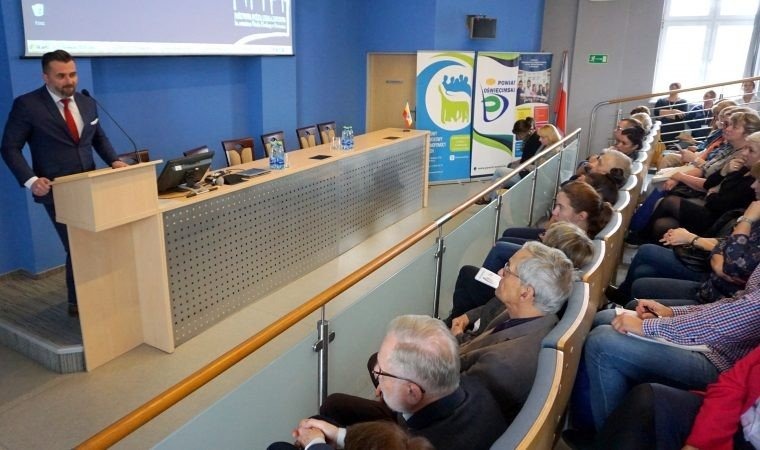 Jak zadbać o zdrowie psychiczne w świecie pełnym zagrożeń